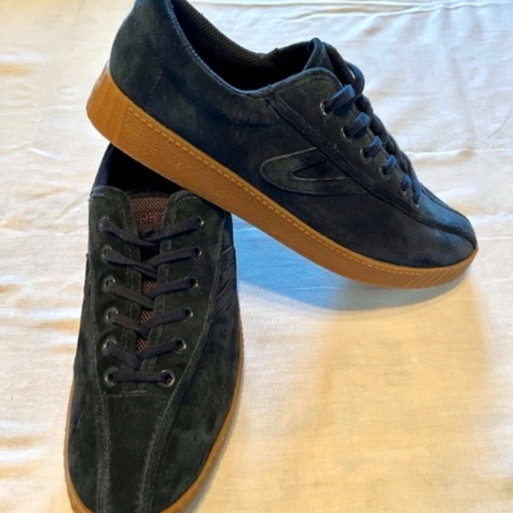 Tretorn Nylite Navy Suede Sneakers Sz 8 DEADSTOCK​​​​ - Picture 3 of 7